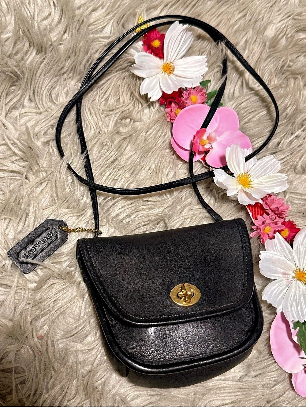 Vintage Coach Black Everett Bag - Style 9934
